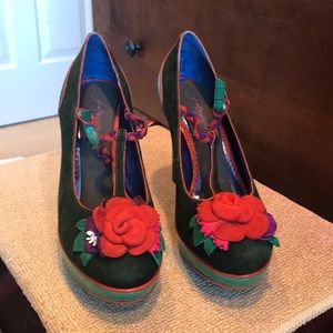 Poetic Licence “The One Green” Suede Platform Pump